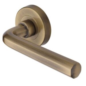 OCTAVE LEVER HANDLE- Touch Ironmongery Chelsea - Architectural Ironmongery London