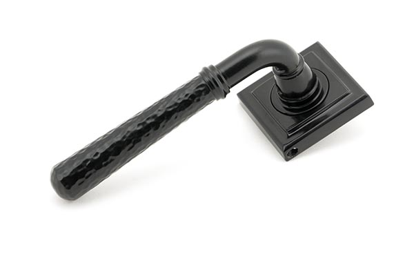 45650_main_S.jpg