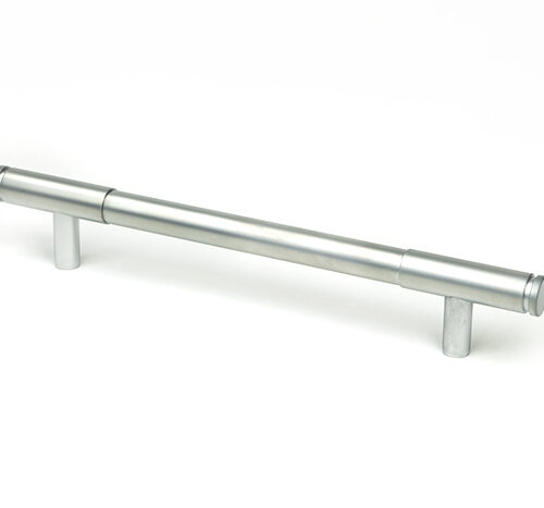 Satin Chrome Kelso Pull Handle - Medium