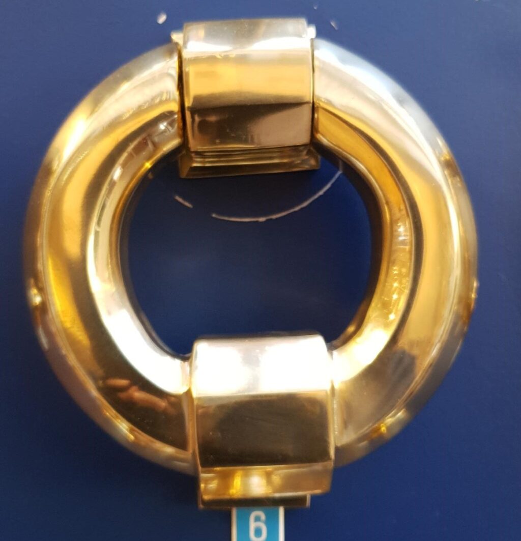 MAJESTIC SMALL RING KNOCKER 3